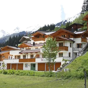 Chalet Modern In Hinterglemm With Garden, Saalbach-Hinterglemm